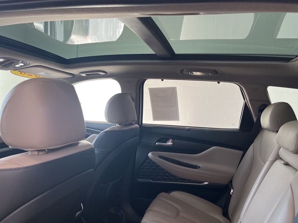 Used 2020 Hyundai Santa Fe Limited w/ Cargo Package image 31