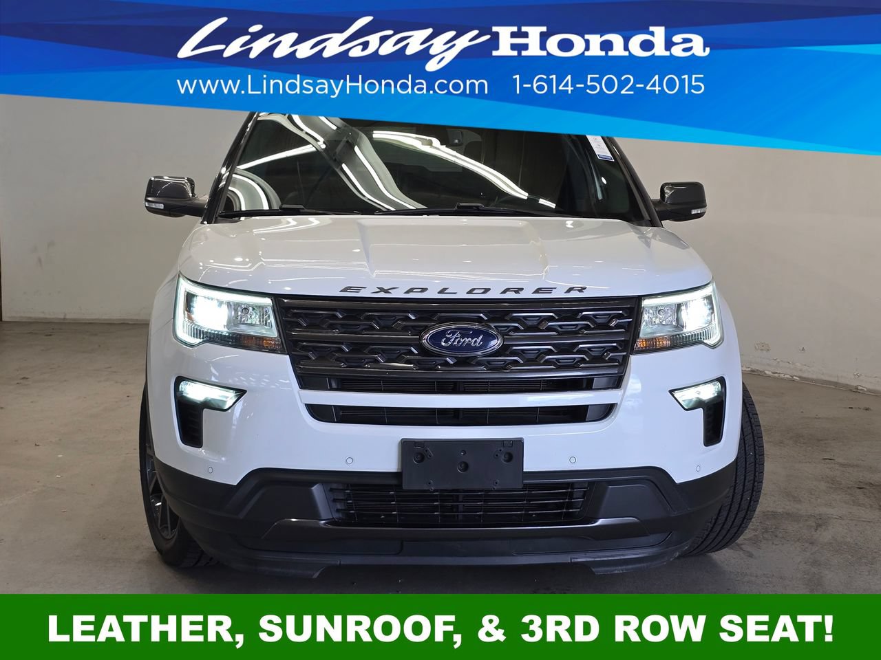 Used 2018 Ford Explorer XLT w/ Equipment Group 202A FWD image 2