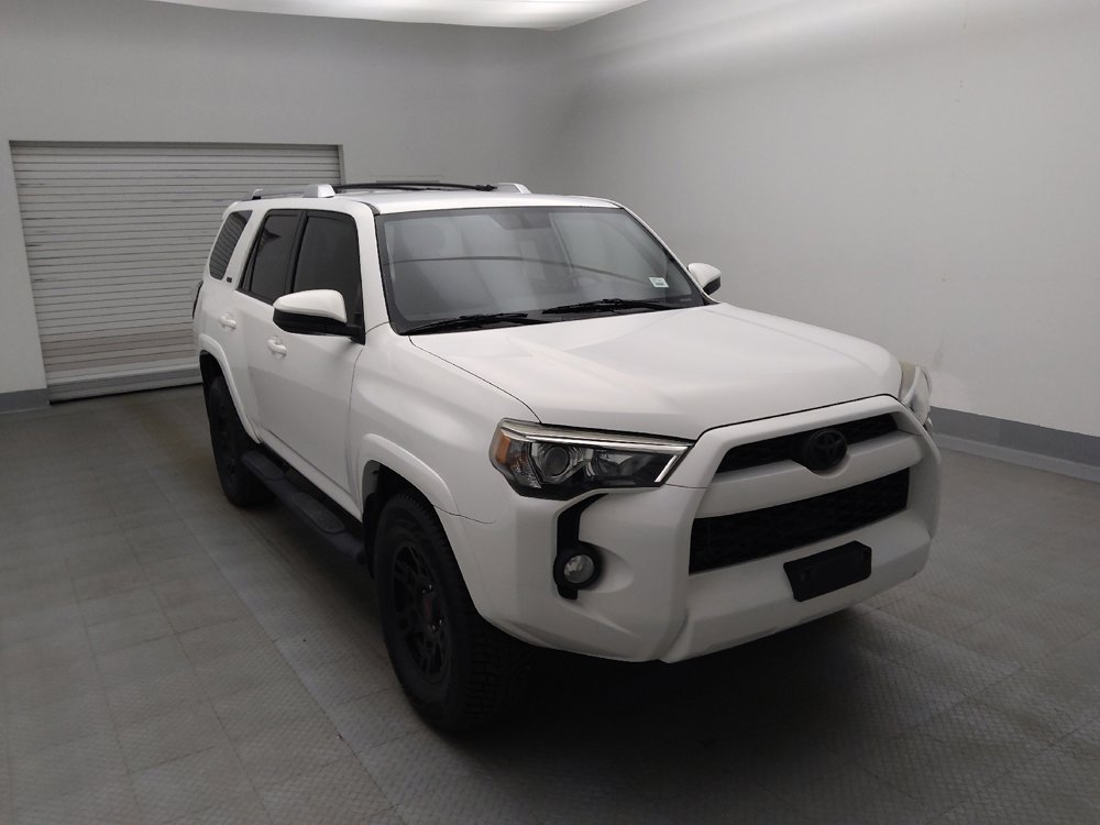 Used 2018 Toyota 4Runner SR5 RWD image 14