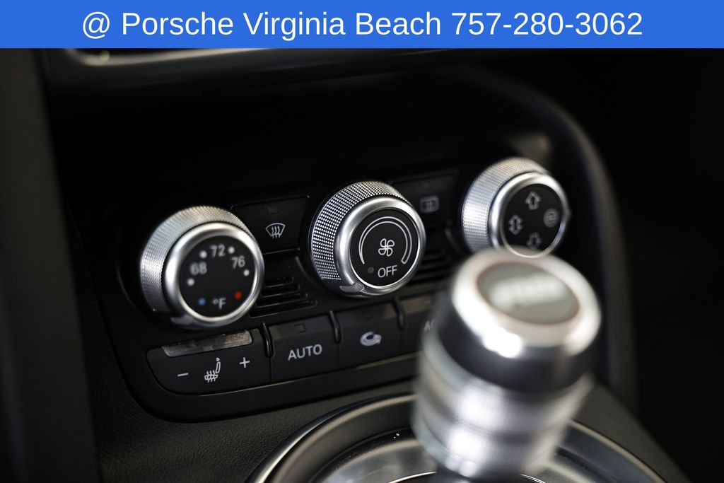 Used 2011 Audi R8 V10 AWD/4WD image 41
