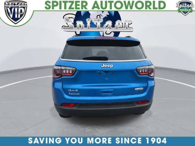 Used 2024 Jeep Compass Latitude AWD/4WD image 12