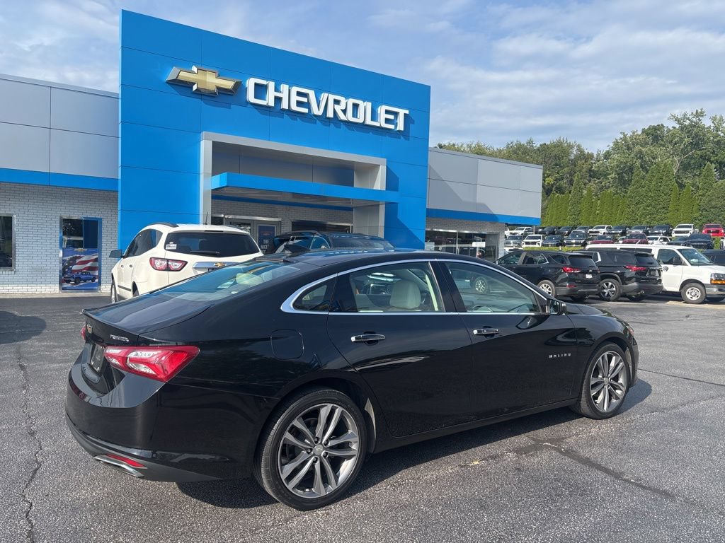 Used 2020 Chevrolet Malibu Premier FWD image 2