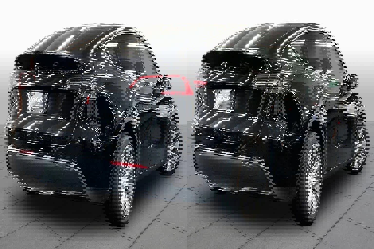 Used 2022 Tesla Model Y Long Range AWD/4WD image 12