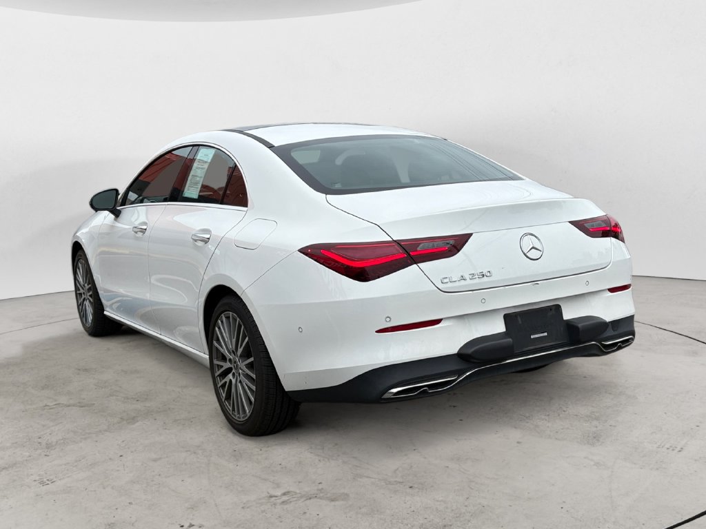 Used 2025 Mercedes-Benz CLA 250 image 5