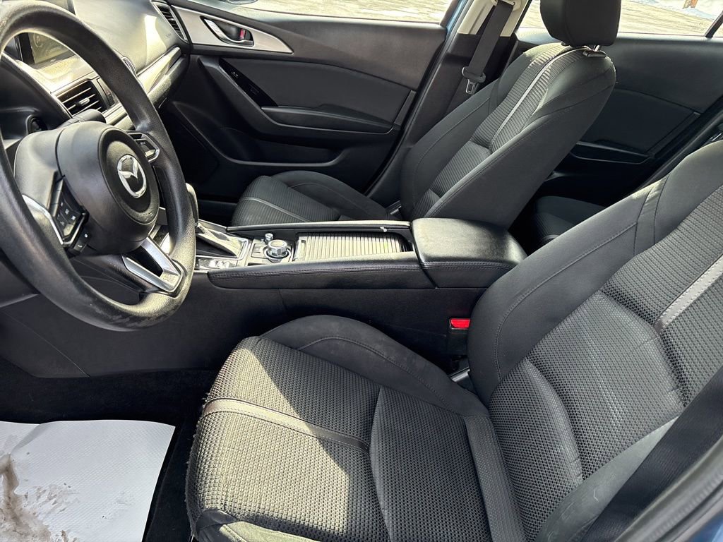 Used 2017 MAZDA MAZDA3 Sport w/ Preferred Equipment Package image 9