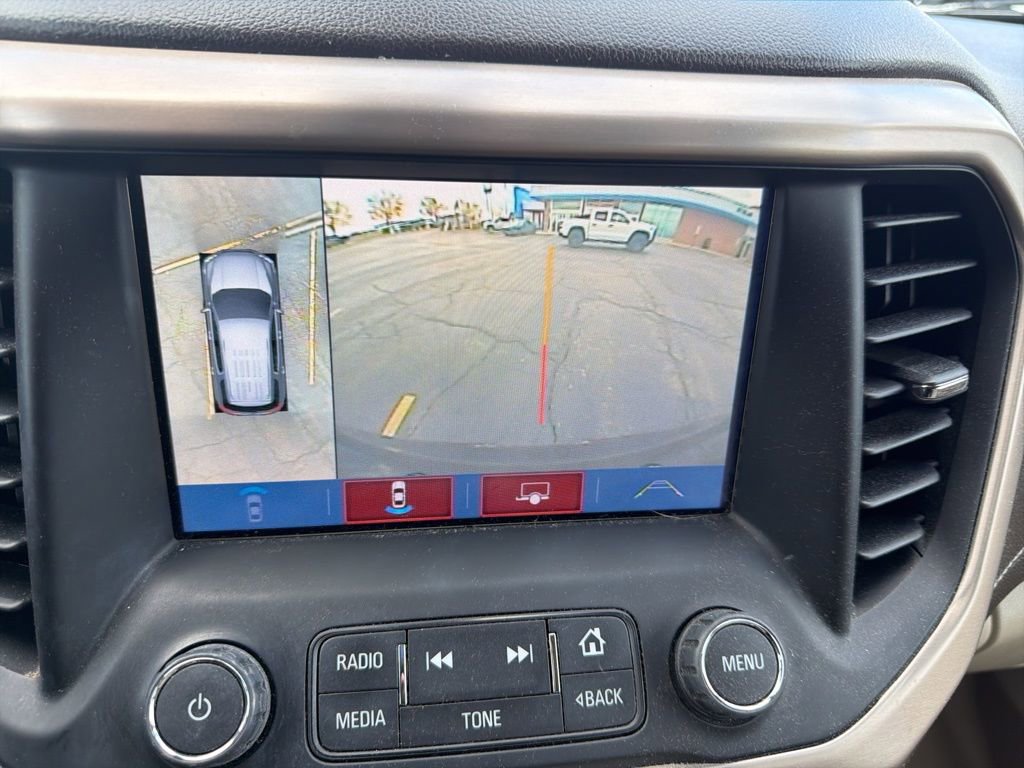 Used 2017 GMC Acadia Denali w/ Technology Package image 12