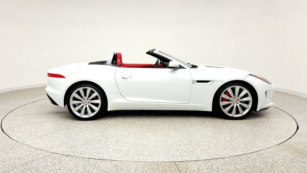 Used 2015 Jaguar F-TYPE S RWD image 4