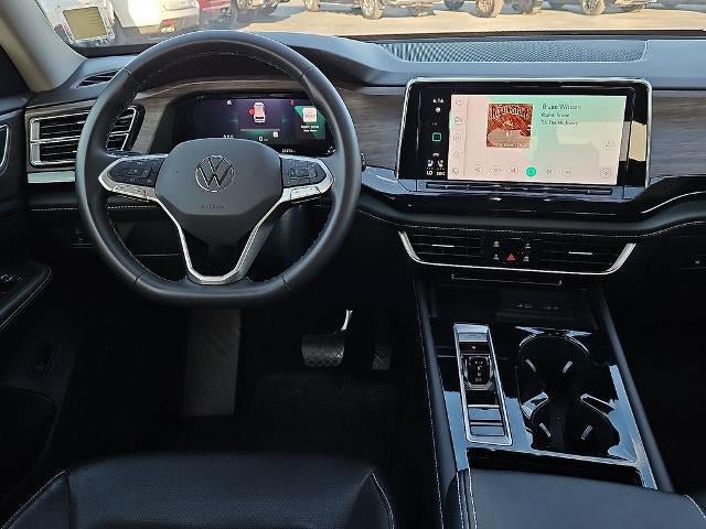 Used 2024 Volkswagen Atlas SEL AWD/4WD image 19