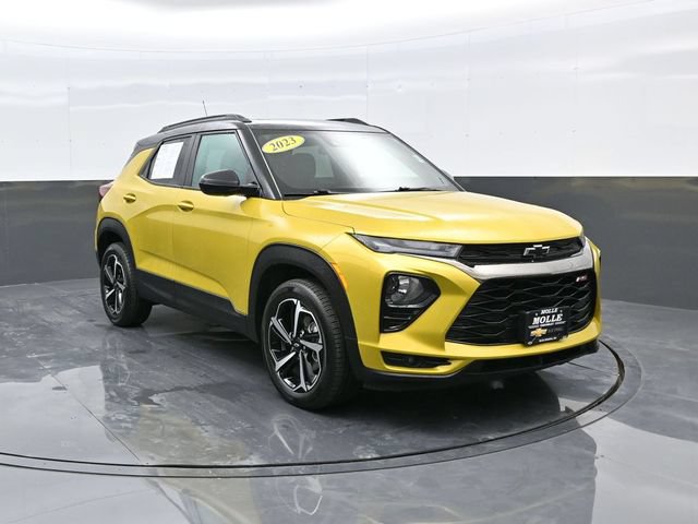 Used 2023 Chevrolet TrailBlazer RS w/ Sun and Liftgate Package