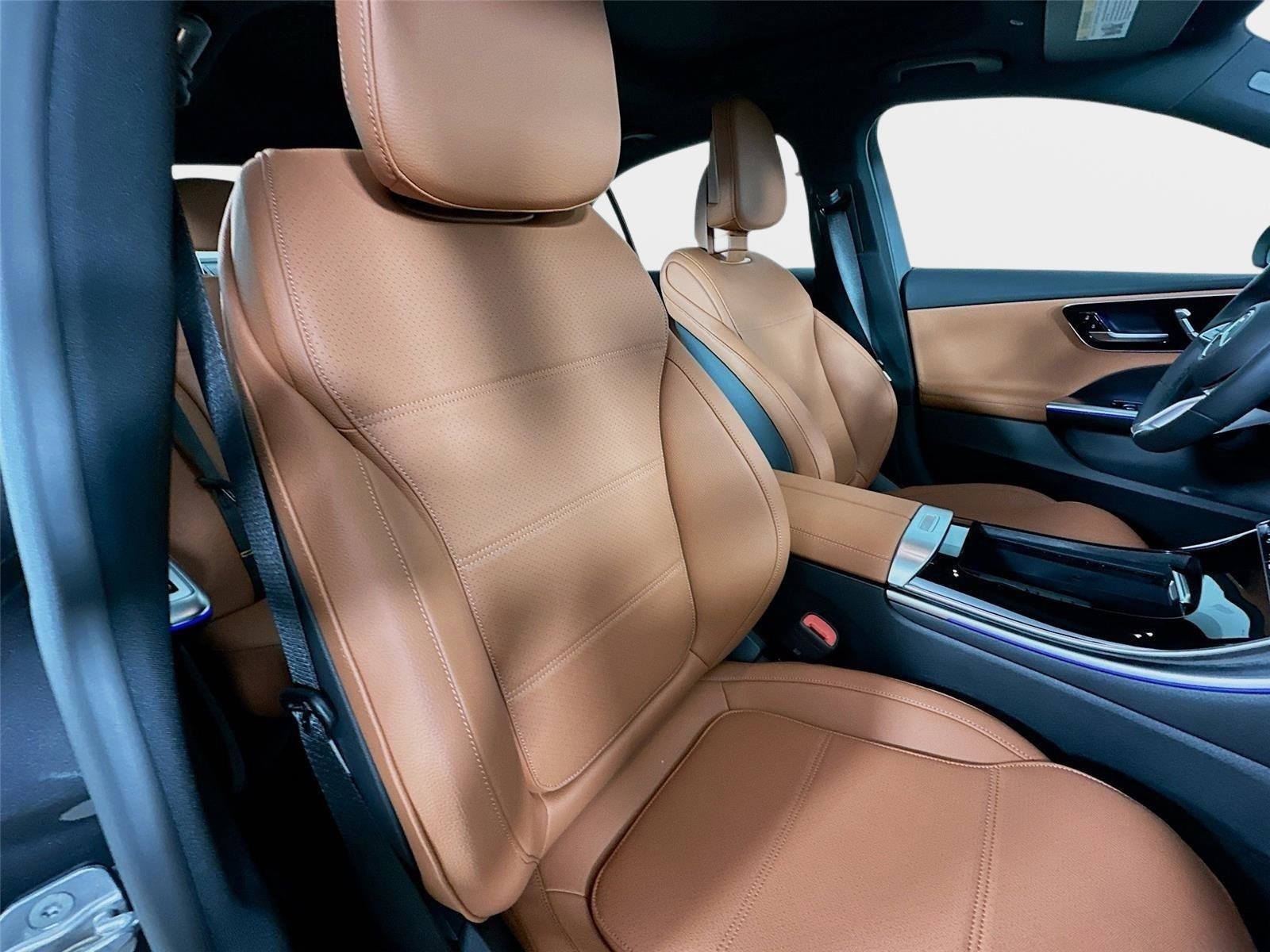 Certified 2025 Mercedes-Benz C 300 4MATIC Sedan image 37