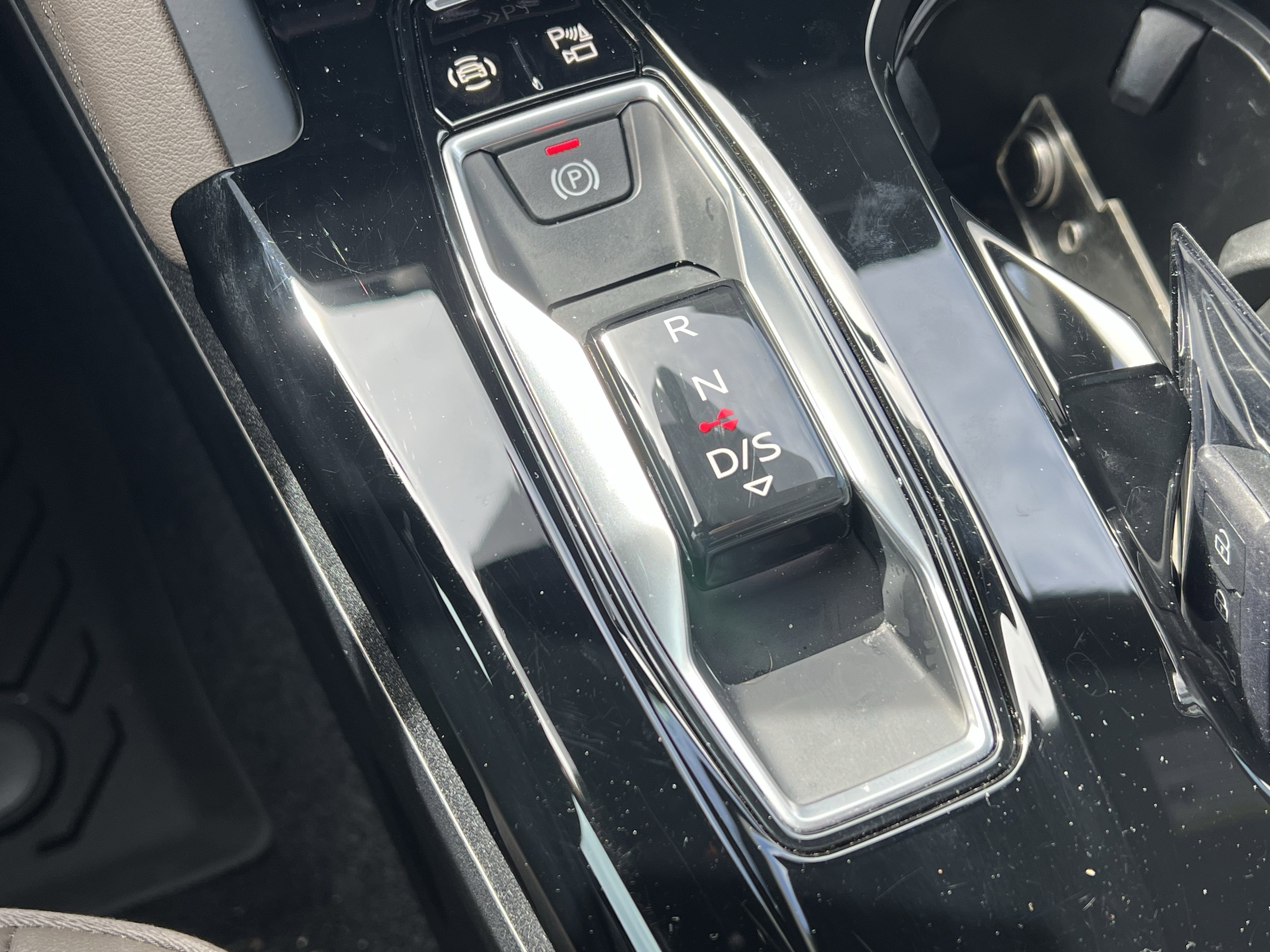 Used 2025 Audi Q5 Premium w/ Convenience Package AWD/4WD image 26