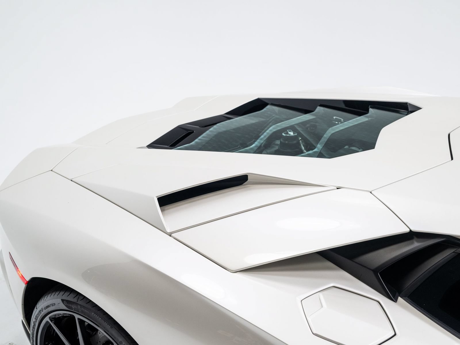 Used 2018 Lamborghini Aventador S AWD/4WD image 26