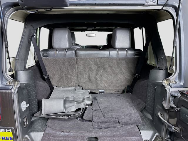 Used 2017 Jeep Wrangler Unlimited Sahara w/ Max Tow Package image 25