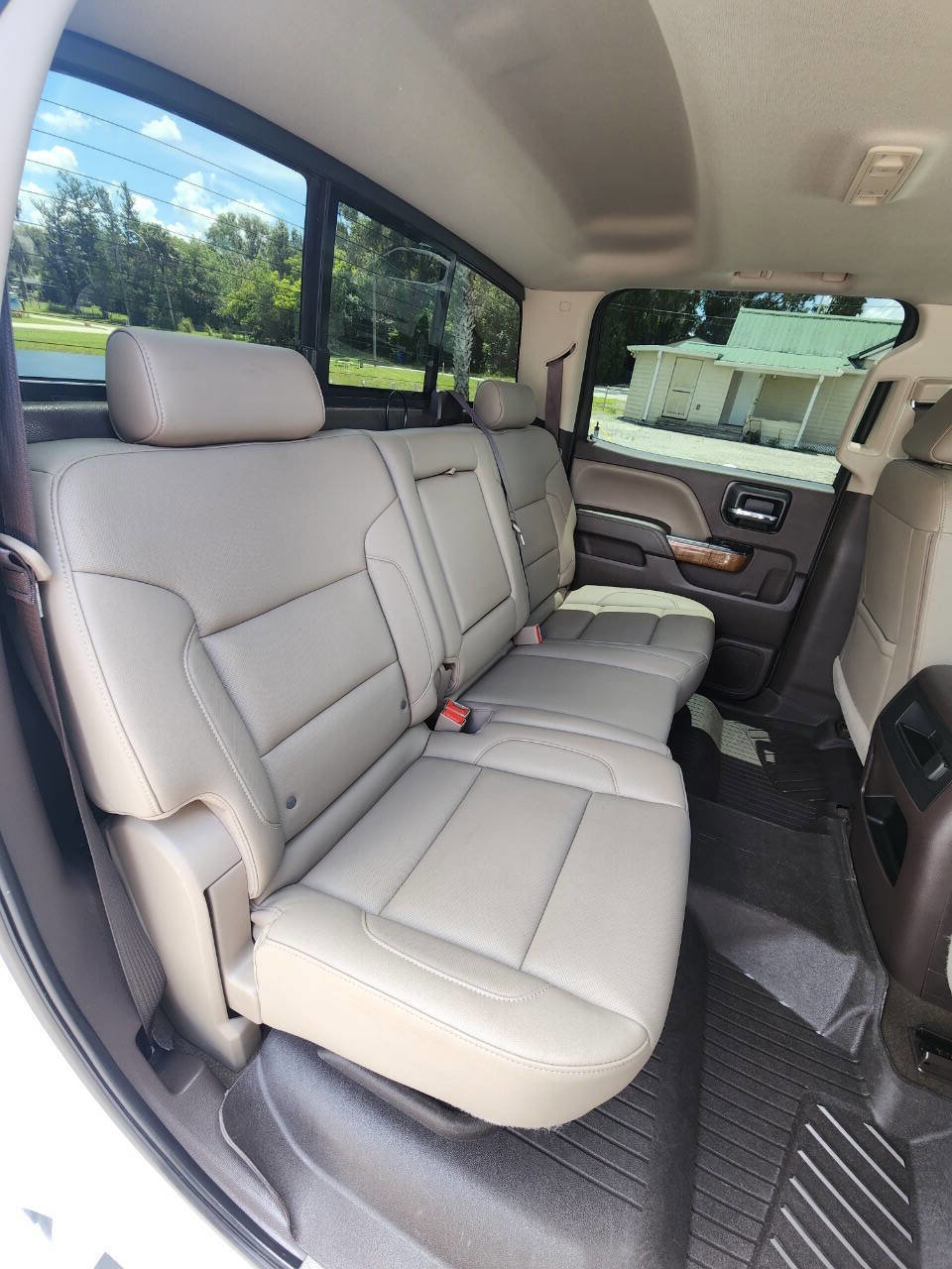 Used 2017 GMC Sierra 1500 SLT image 36