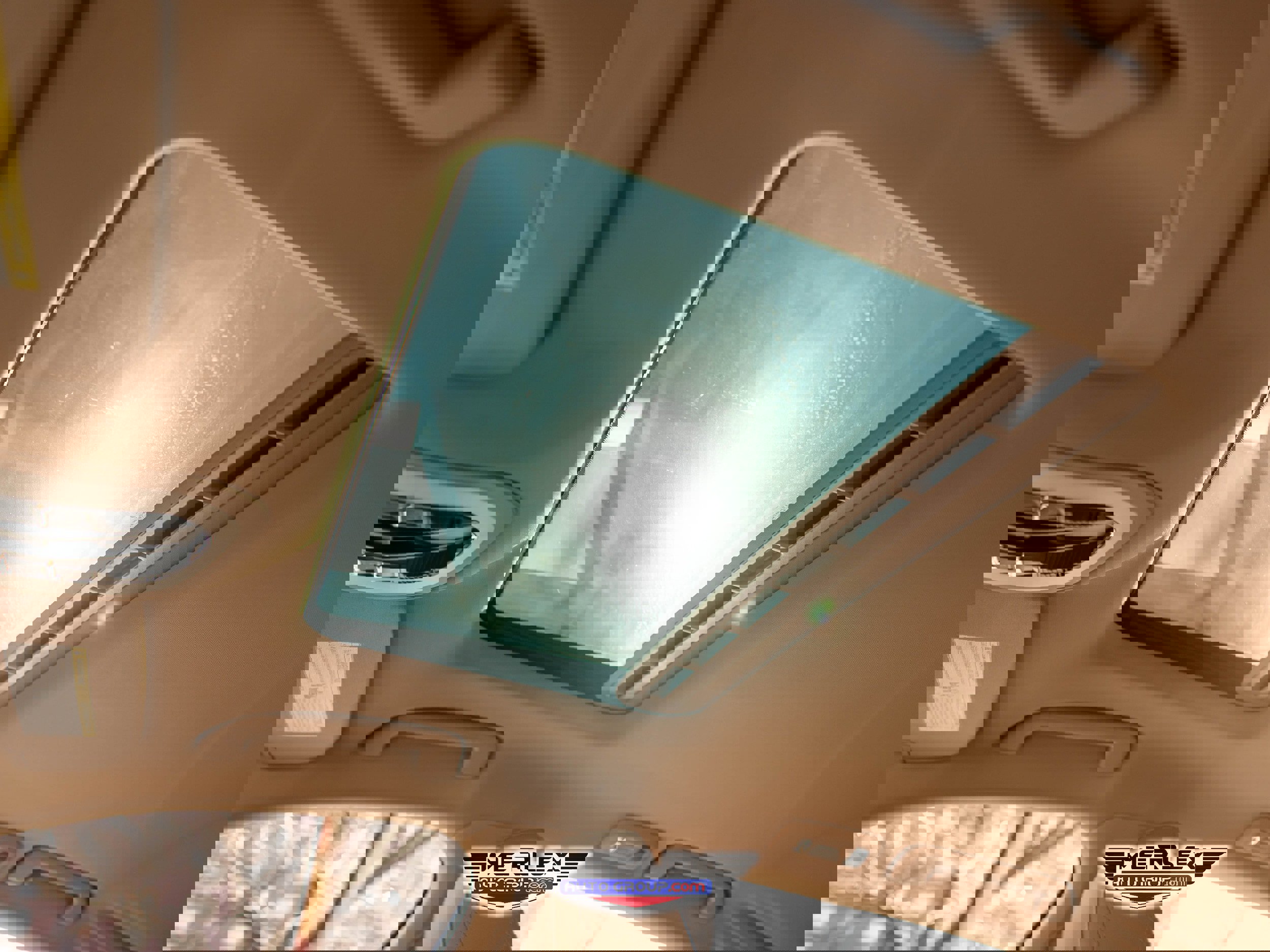 Used 2015 Porsche Panamera S w/ Premium Package Plus image 37