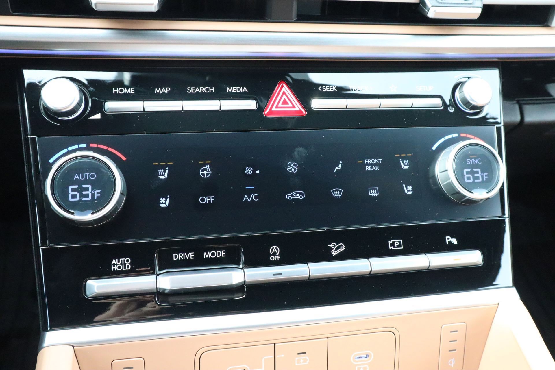 New 2026 Hyundai Santa Fe Calligraphy FWD image 16