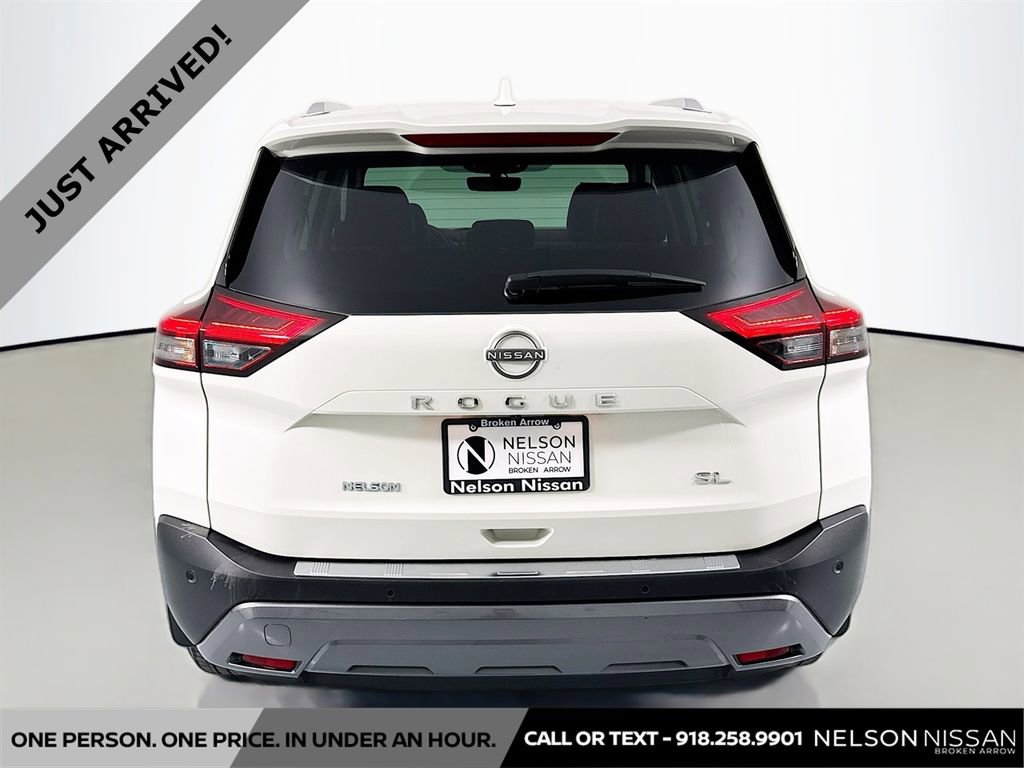 Certified 2023 Nissan Rogue SL w/ SL Premium Package image 6