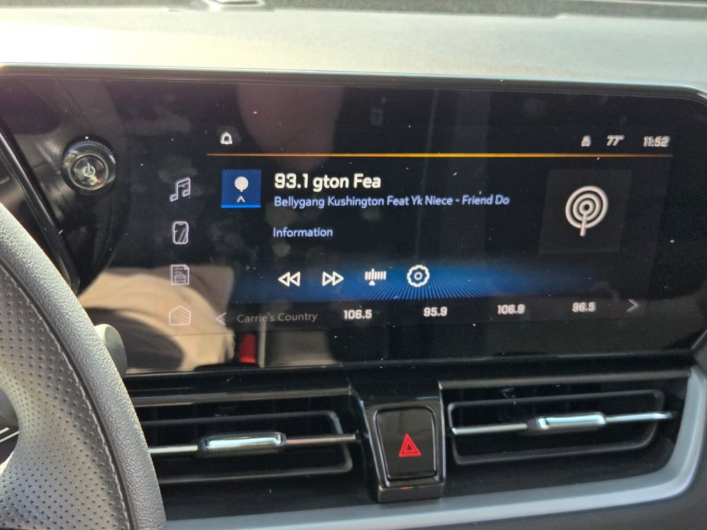 Used 2026 Chevrolet TrailBlazer LT w/ Driver Confidence Package image 19