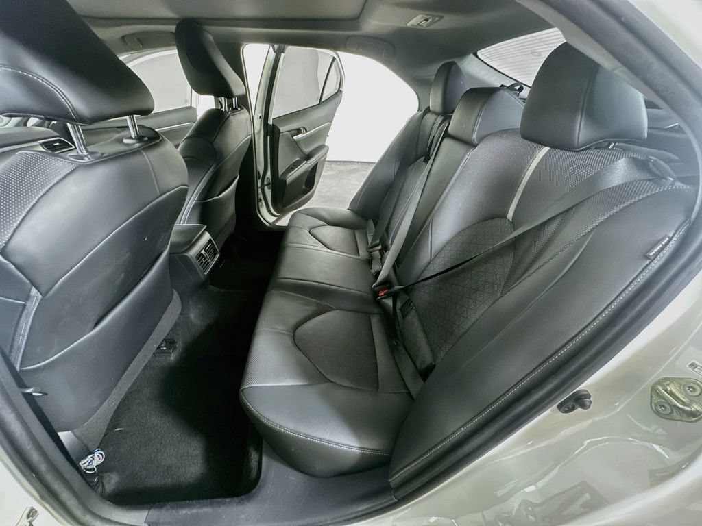 Used 2021 Toyota Camry XSE w/ Navigation Package FWD image 14
