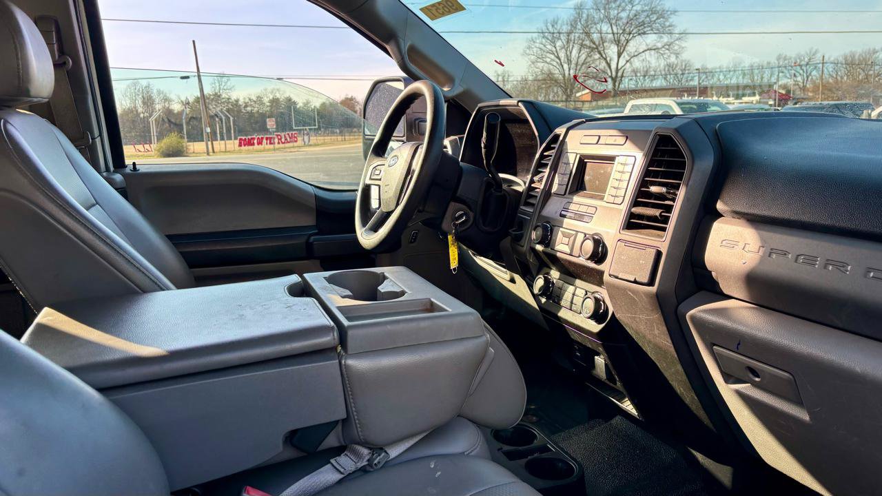 Used 2019 Ford F350 XL w/ Power Equipment Group RWD image 10