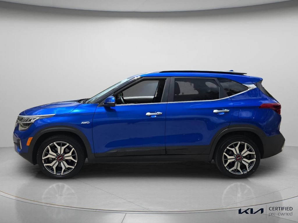 Certified 2023 Kia Seltos SX w/ SX Sunroof Package AWD/4WD image 3