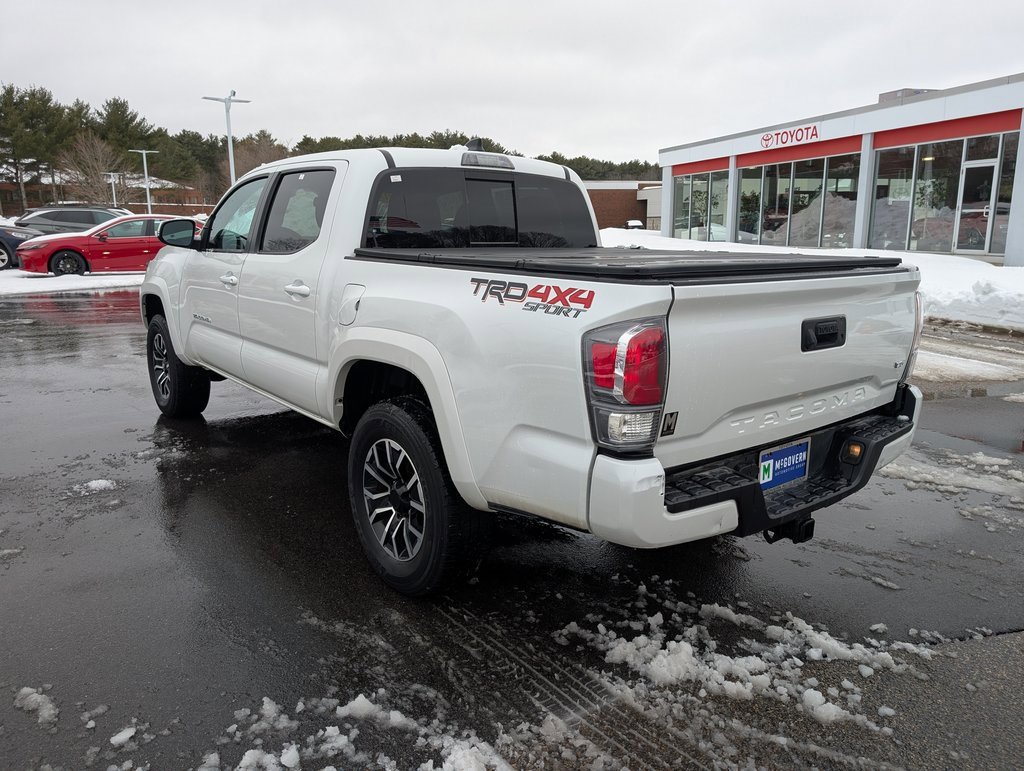 Used 2023 Toyota Tacoma TRD Sport image 3