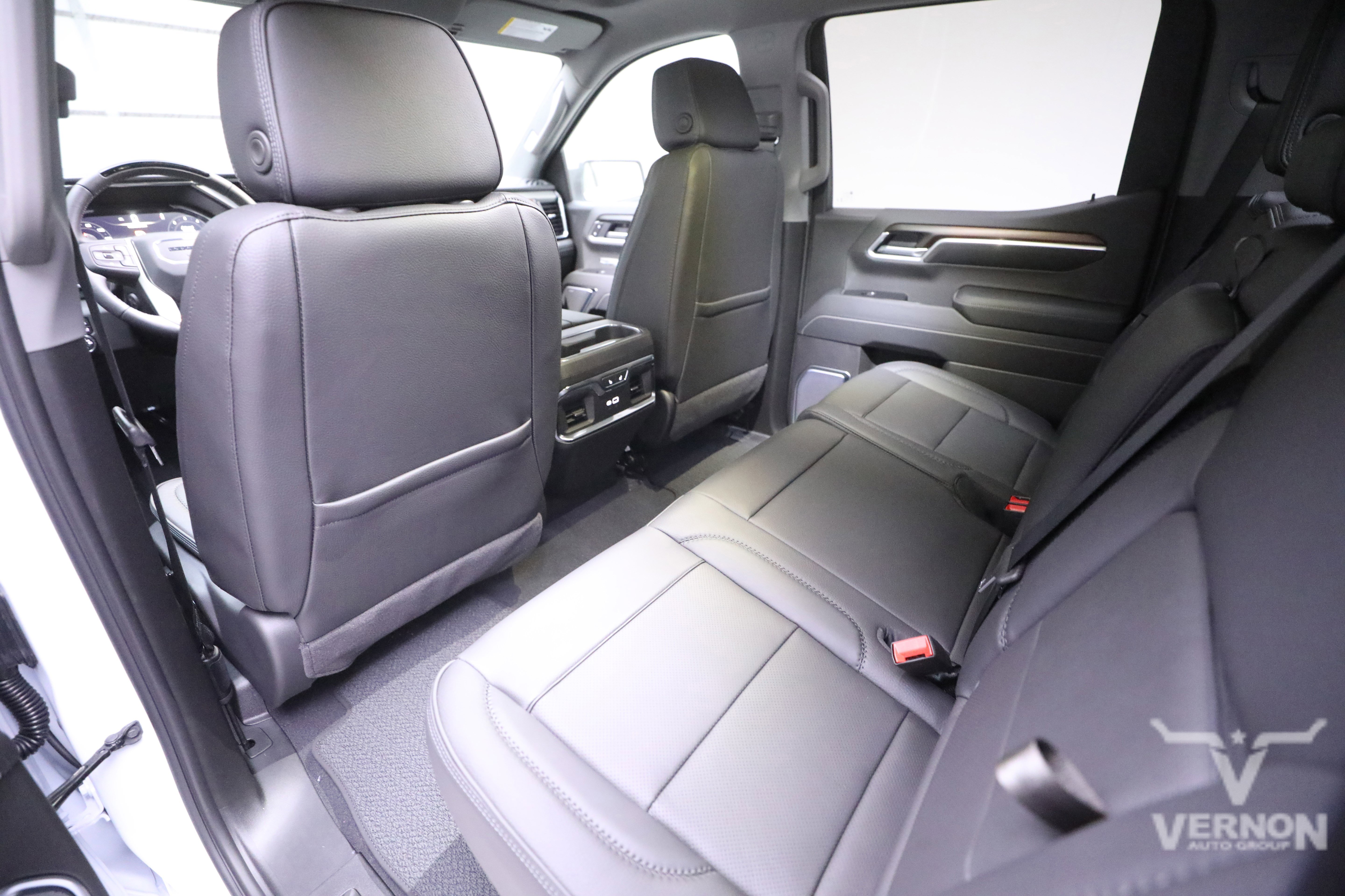 New 2026 GMC Sierra 1500 Denali w/ Technology Package image 9