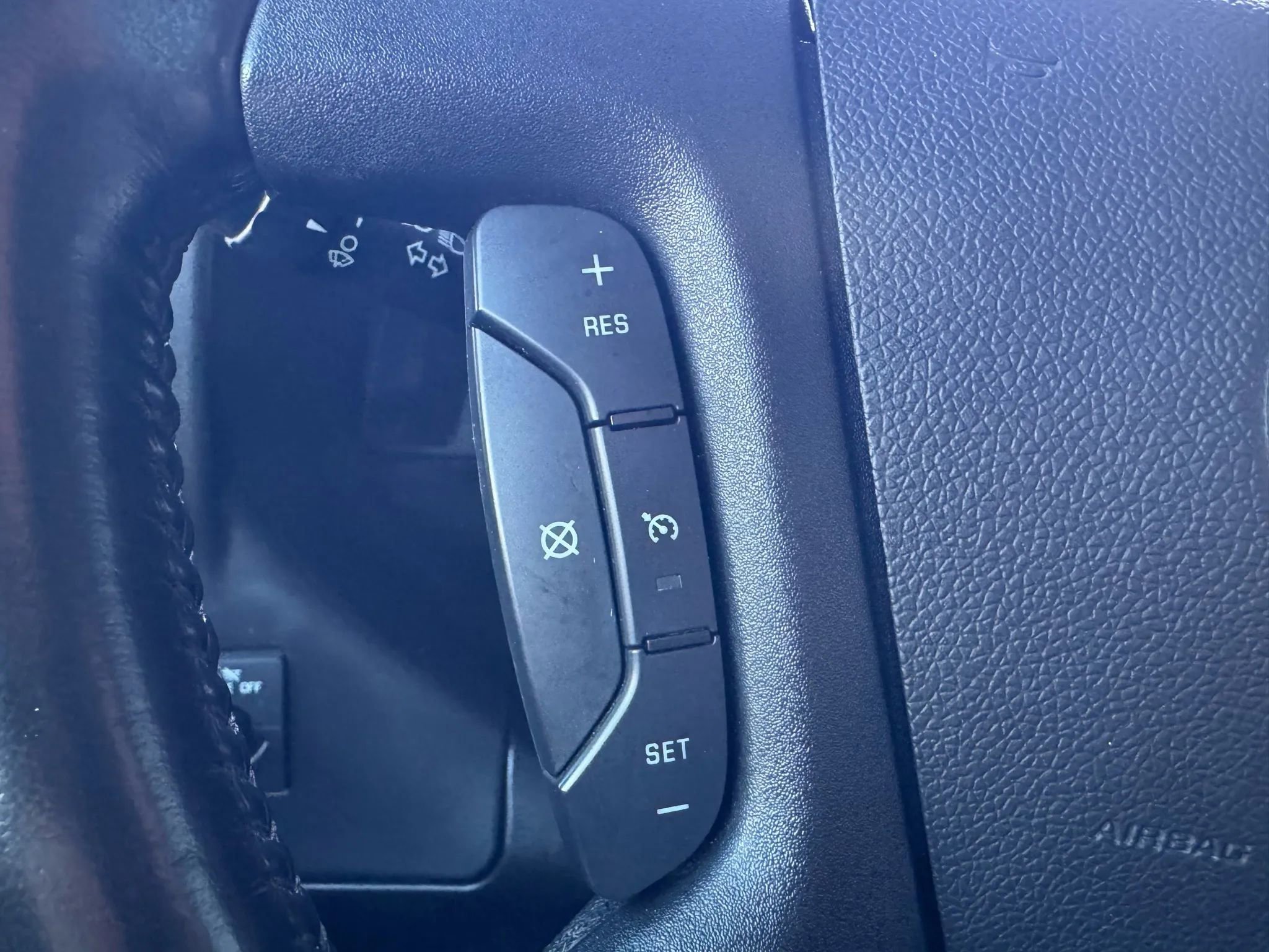 Used 2022 Chevrolet Express 2500 Extended w/ Driver Convenience Package image 17