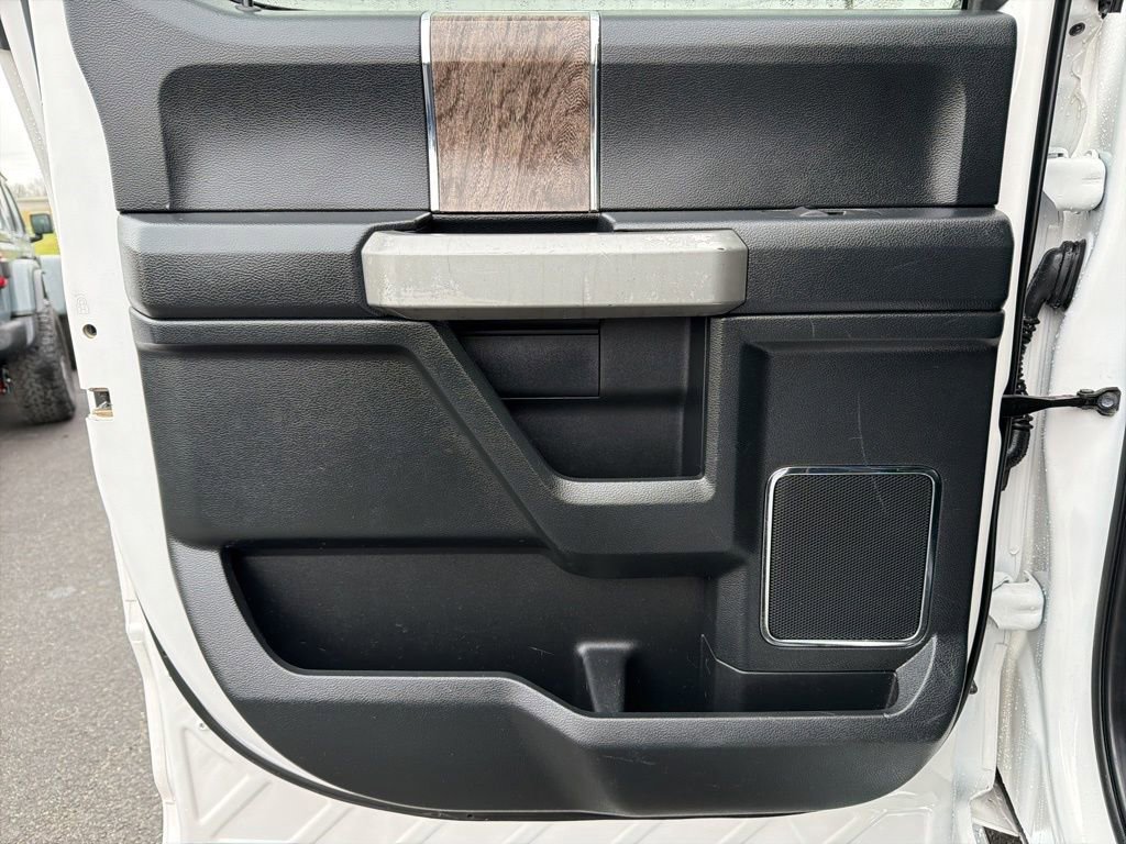 Used 2019 Ford F350 Lariat w/ Lariat Ultimate Package image 24