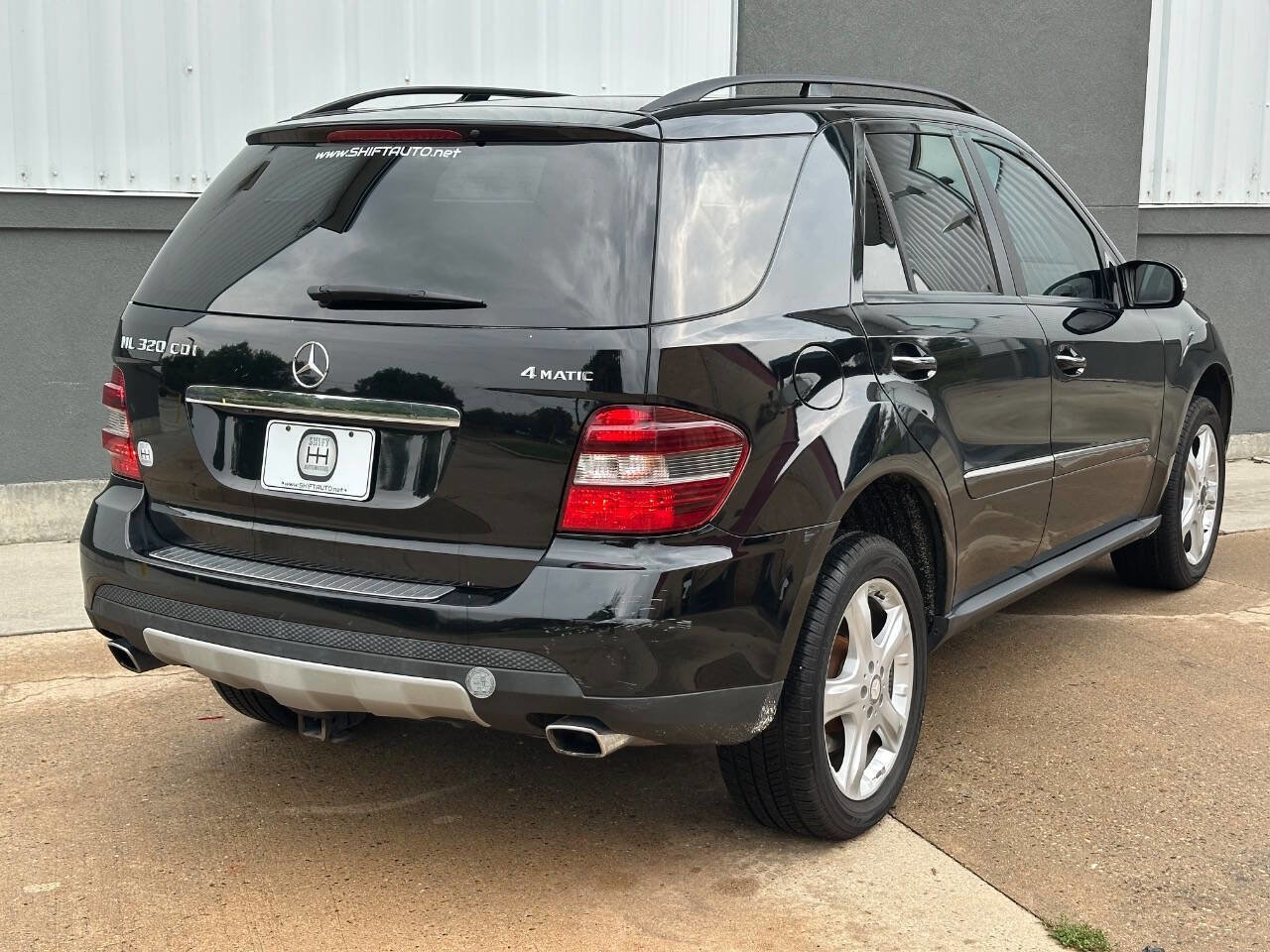 Used 2008 Mercedes-Benz ML 320 4MATIC w/ P1 Pkg image 13
