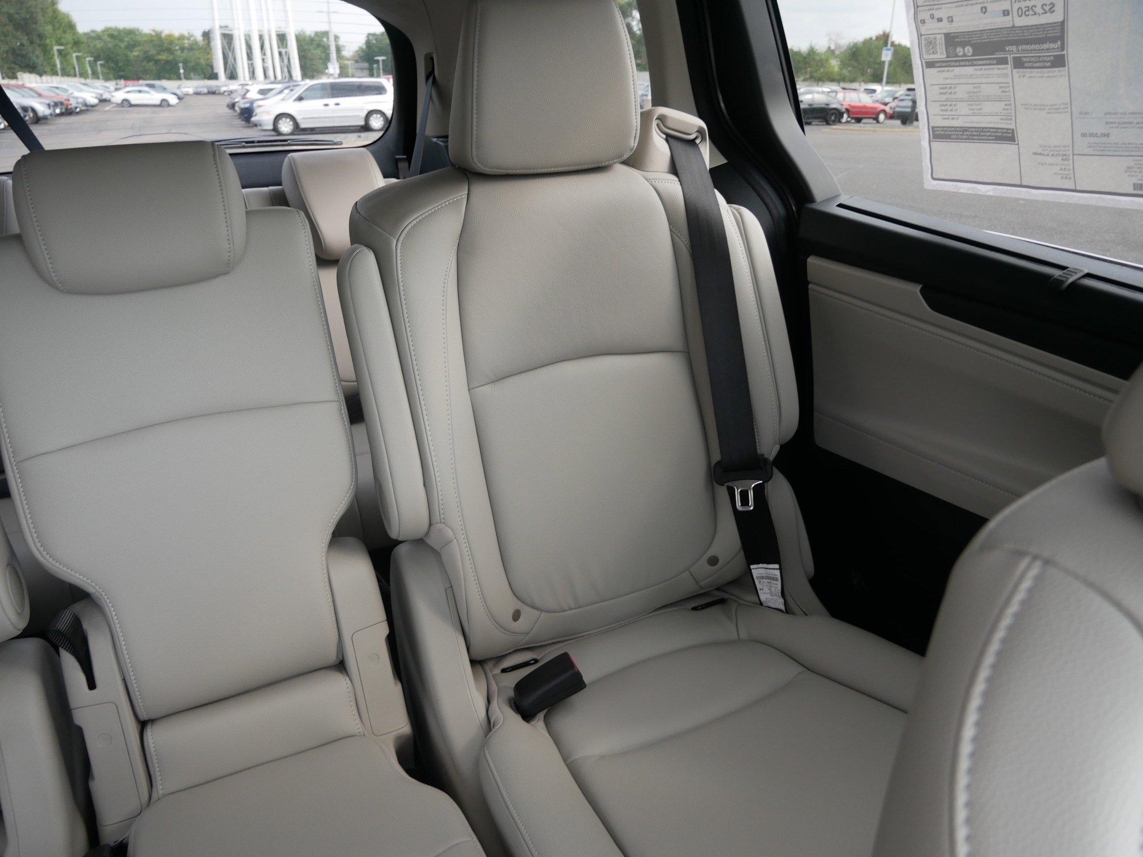 New 2026 Honda Odyssey EX-L image 14