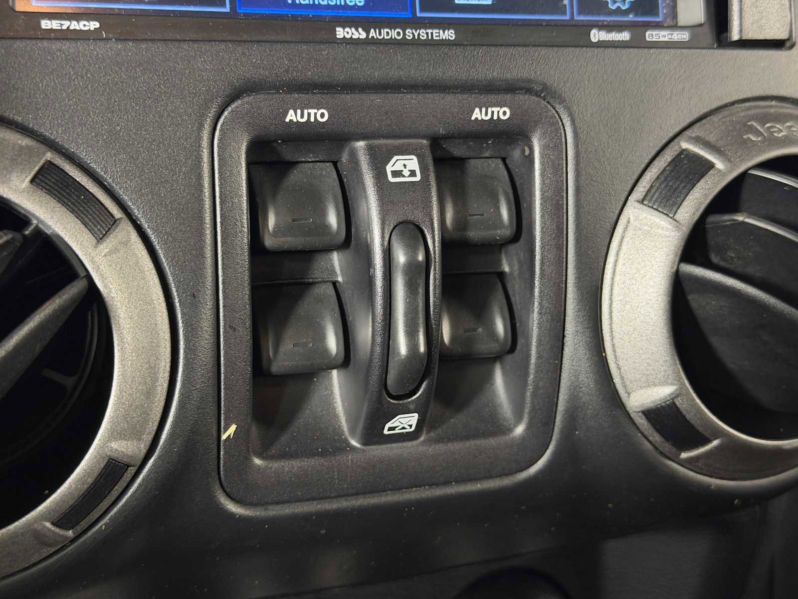 Used 2016 Jeep Wrangler Unlimited Sport w/ Quick Order Package 24S image 27