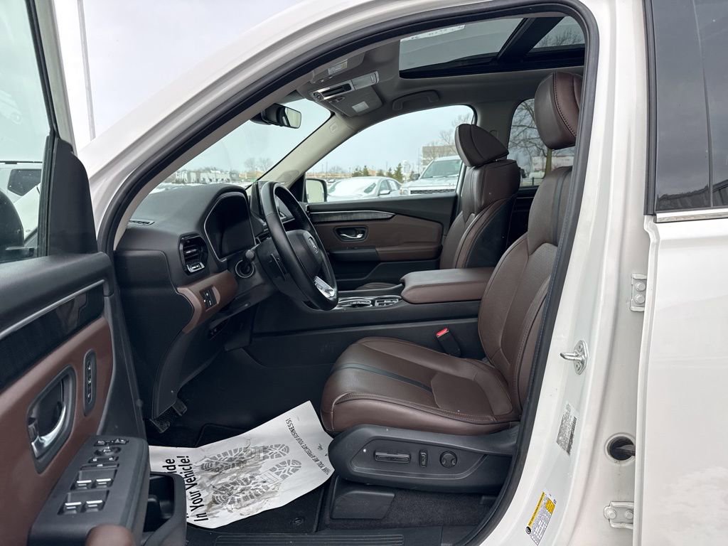 Used 2024 Honda Pilot Elite image 35
