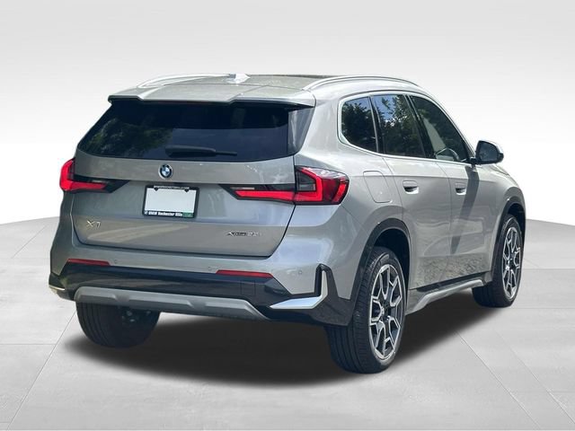 New 2026 BMW X1 xDrive28i w/ Convenience Package AWD/4WD image 4