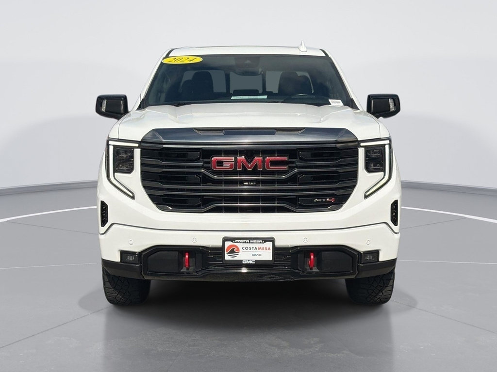 Used 2024 GMC Sierra 1500 AT4 w/ Technology Package AWD/4WD image 2