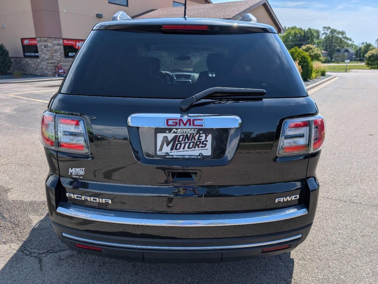 Used 2015 GMC Acadia SLT AWD/4WD image 8