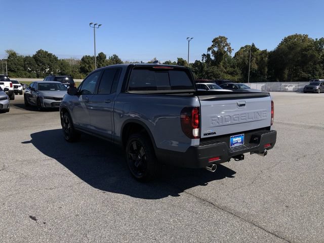 New 2026 Honda Ridgeline Black Edition image 4