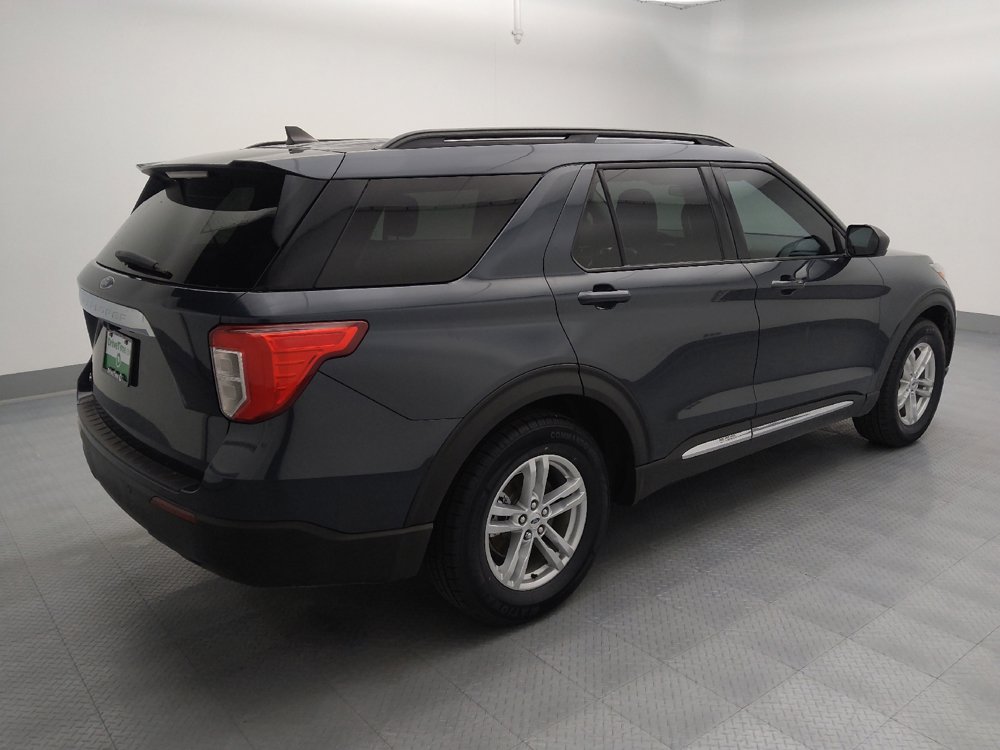 Used 2022 Ford Explorer XLT image 10
