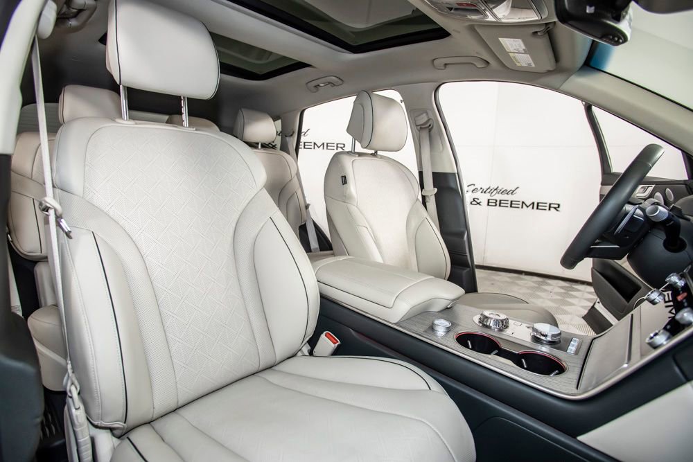 Used 2025 Genesis GV80 2.5T Prestige image 21