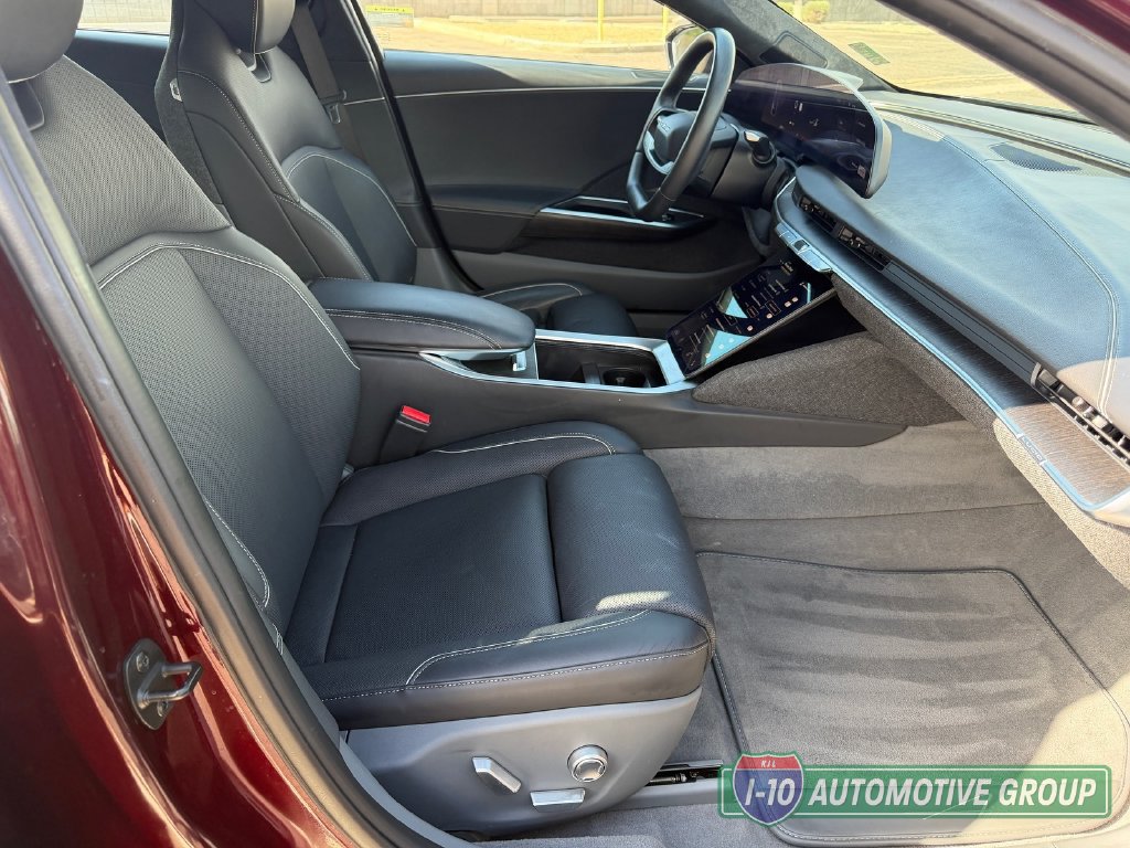 Used 2023 Lucid Air Touring AWD/4WD image 31