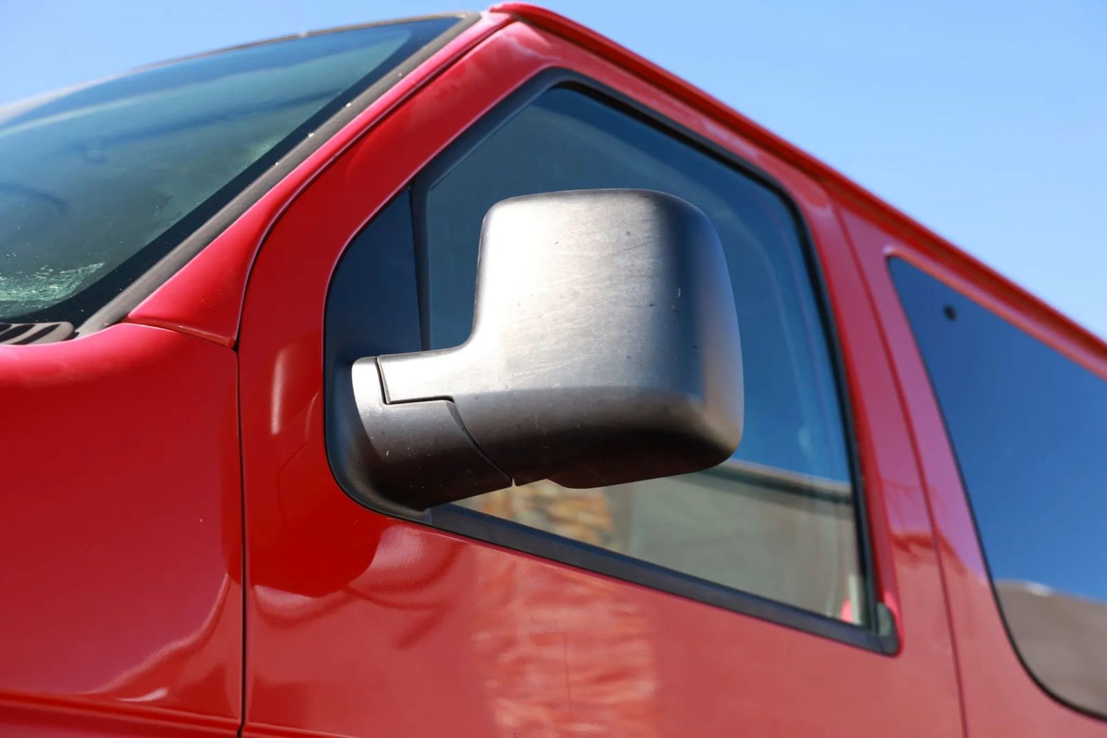 Used 2012 Ford E-350 and Econoline 350 XL image 35