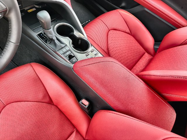 Used 2024 Toyota Camry XSE w/ Navigation Package FWD image 21