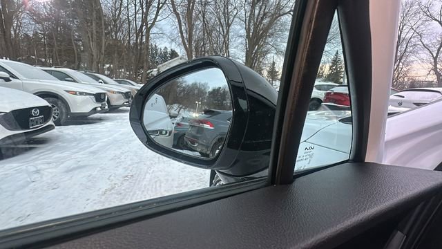 Used 2024 Kia K5 GT image 28