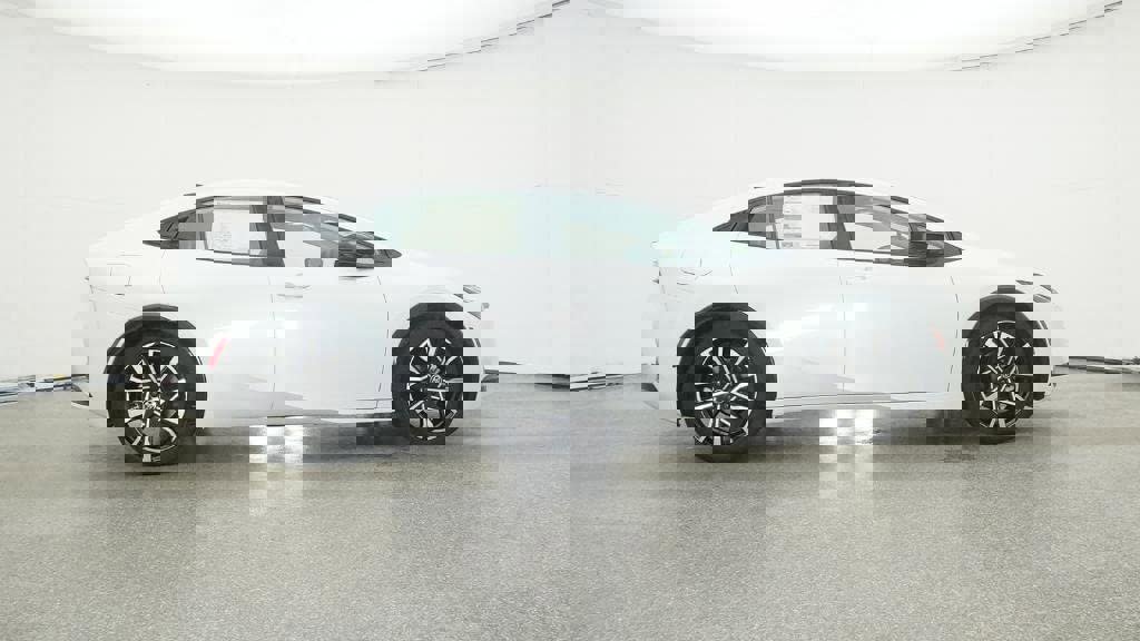 New 2026 Toyota Prius Plug-In Hybrid image 27