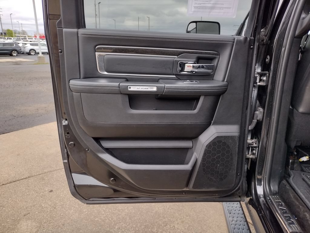 Used 2017 RAM 1500 Limited AWD/4WD image 29