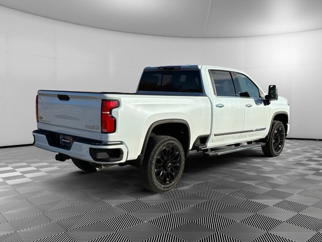 New 2026 Chevrolet Silverado 2500 High Country w/ High Country Premium Package AWD/4WD image 3