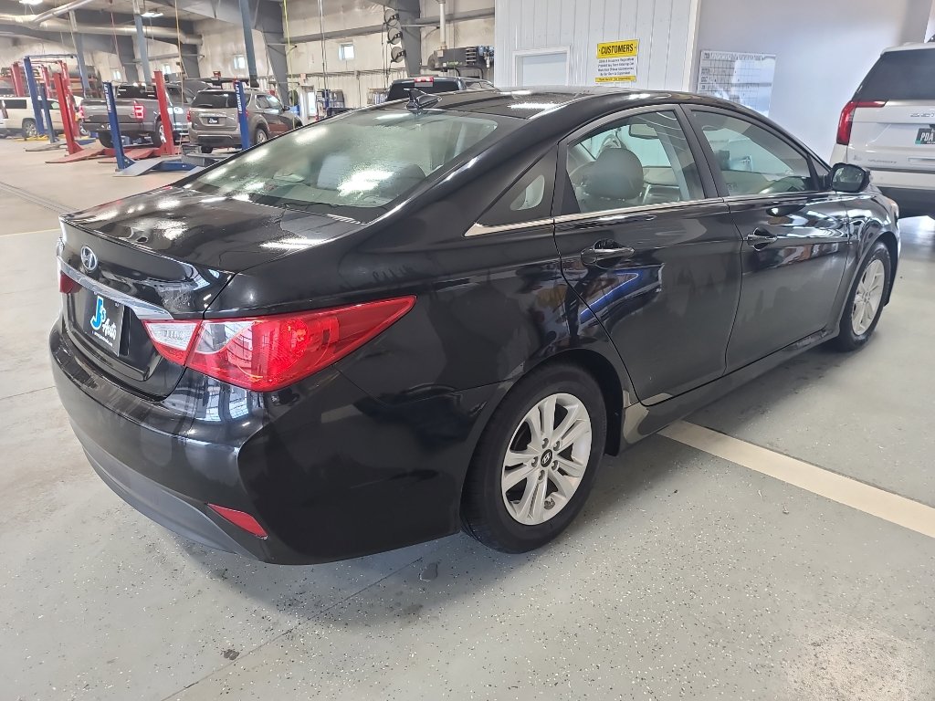 Used 2014 Hyundai Sonata GLS w/ Popular Equipment Group 2 image 5