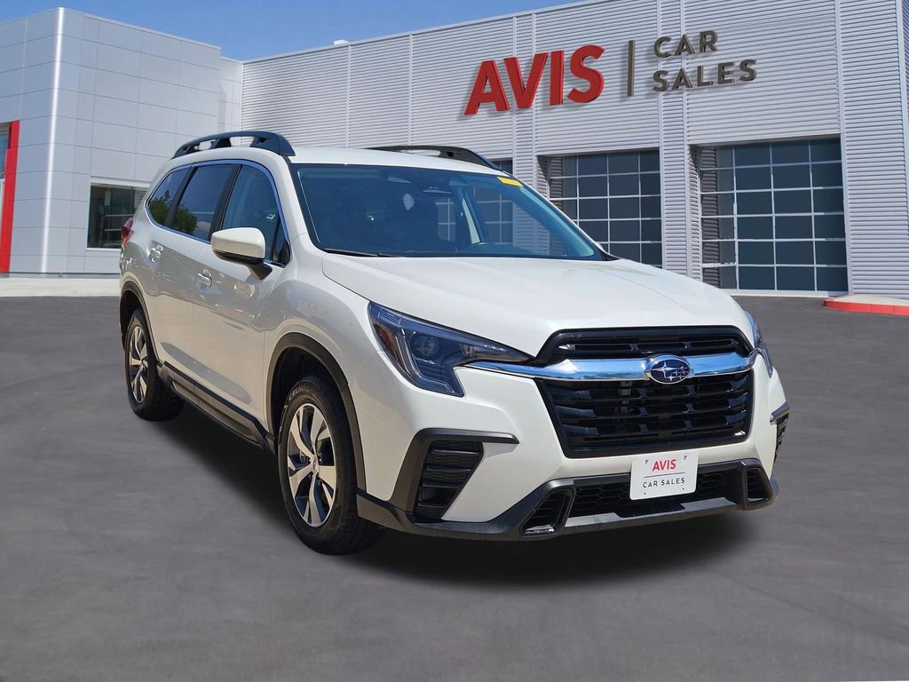 Used 2025 Subaru Ascent Premium AWD/4WD image 9