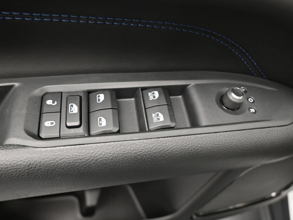 New 2026 Jeep Compass Latitude AWD/4WD image 13
