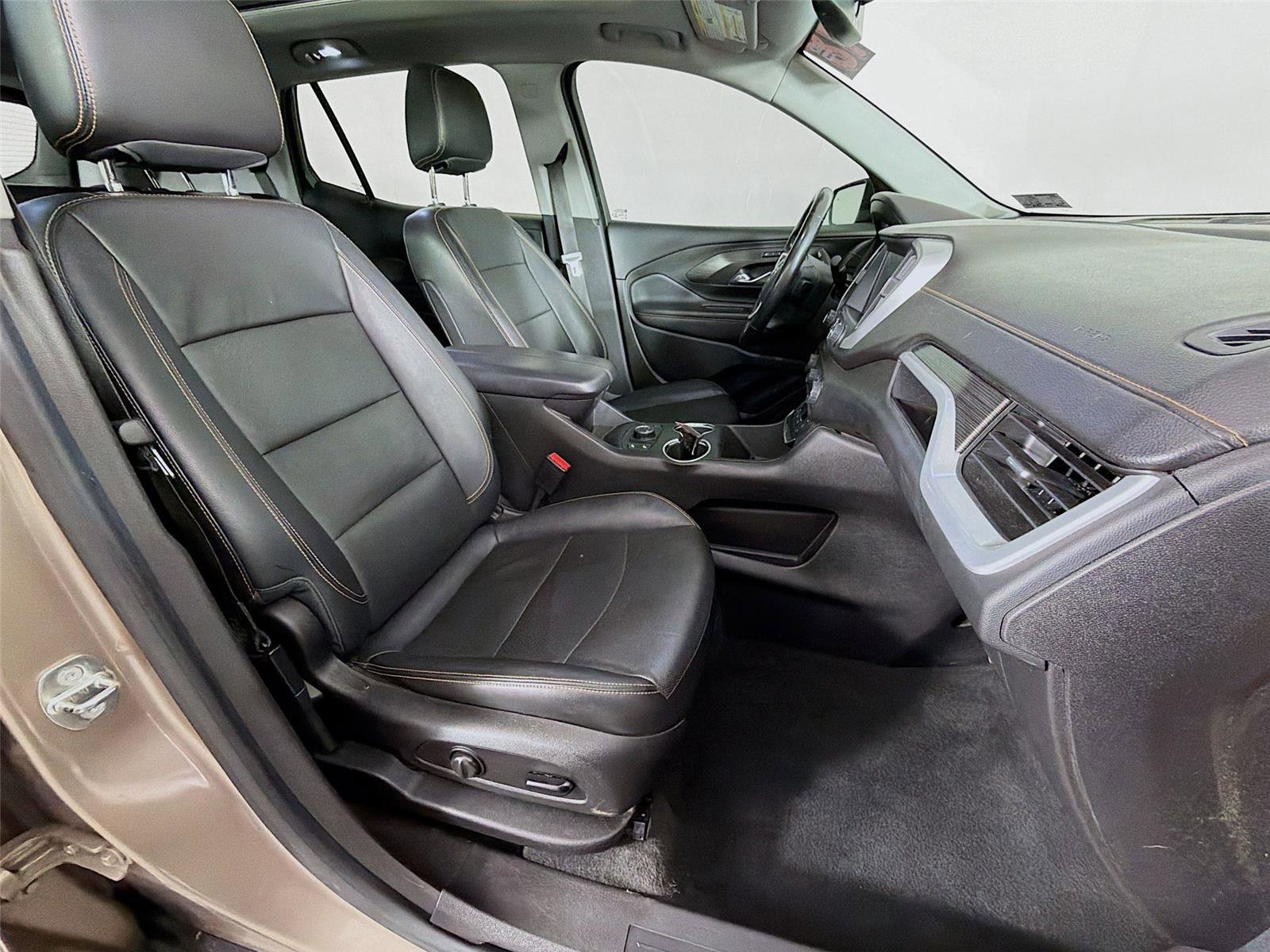 Used 2018 GMC Terrain SLT w/ Preferred Package AWD/4WD image 29